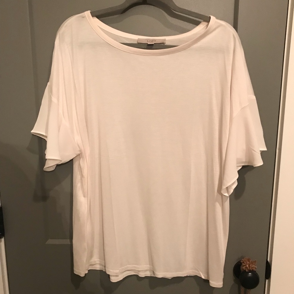 NEW Ivory loft flowy top
